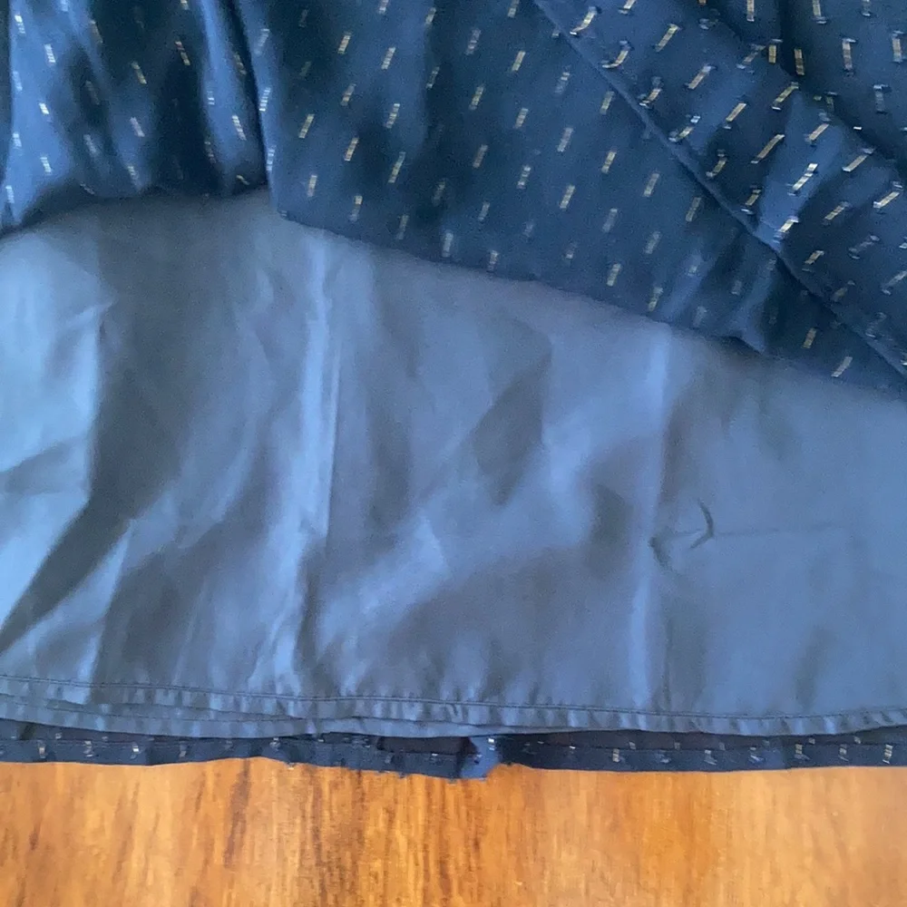 NEW J. CREW Skirt Navy Gold Thread Textured K3535 Midi Business Work Size 2 NWT